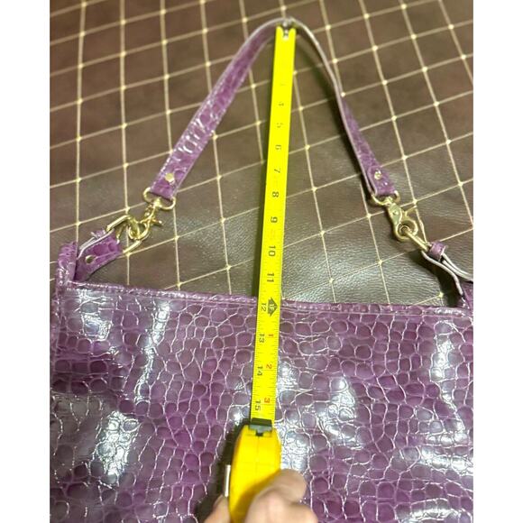 Gianni Bini Large Purple Leather Bag - Picture 14 of 16